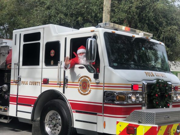 Локальные новости: Пожарные не только потушили горящий дом, но и спасли подарки к Рождеству