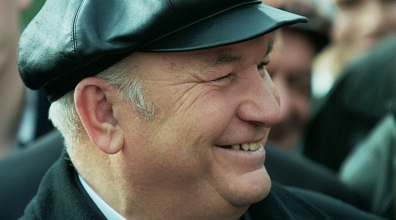 В мире: На 84-м году жизни скончался экс-мэр Москвы Юрий Лужков