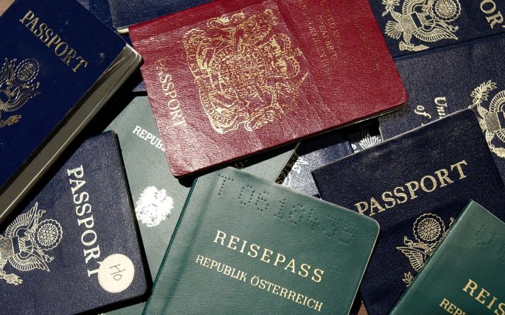 Путешествия: Какие паспорта лучшие в мире в 2020 году?