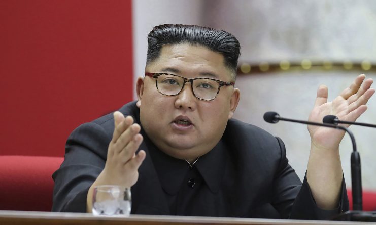 Политика: В Северной Корее казнили чиновника за посещение общественной бани после возвращения из Китая
