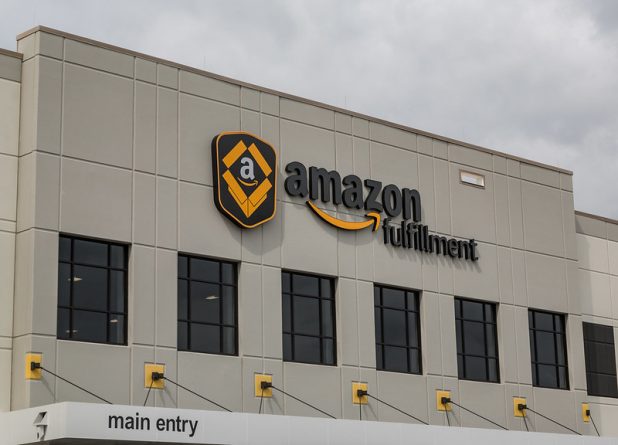 Закон и право: Компания Amazon уволила работника, который организовал забастовку, требуя большей защиты от коронавируса