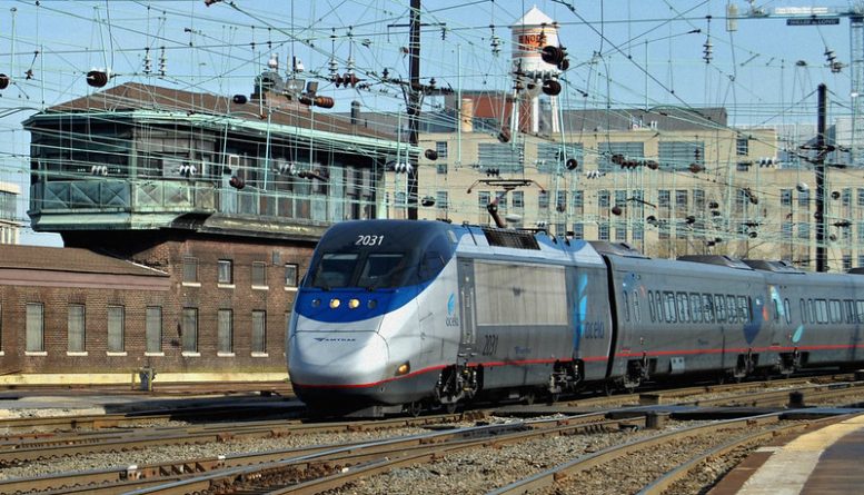 Локальные новости: Amtrak отменил курсирование поезда между Вашингтоном и Нью-Йорком из-за вспышки коронавируса