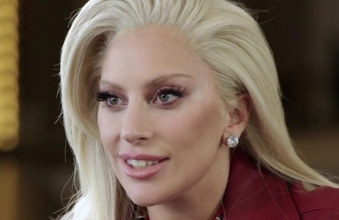 Знаменитости: Певица Леди Гага отложила выпуск нового альбома из-за пандемии коронавируса