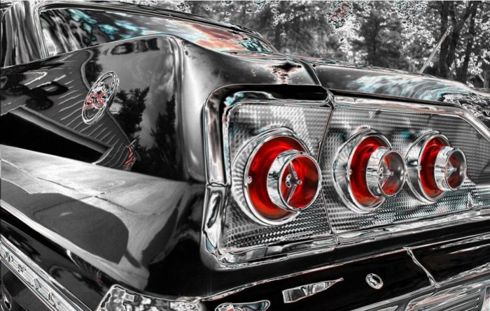 Общество: Мужчина узнал в самодельном барбекю-гриле из капота Chevrolet Impala свой автомобиль, проданный 40 лет назад