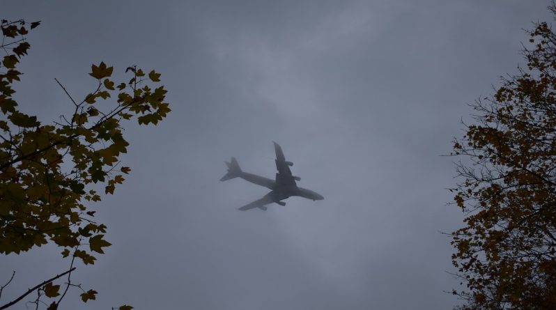 Популярное: Пустые рейсы: коронавирус вынуждает авиалинии отправлять самолеты без пассажиров