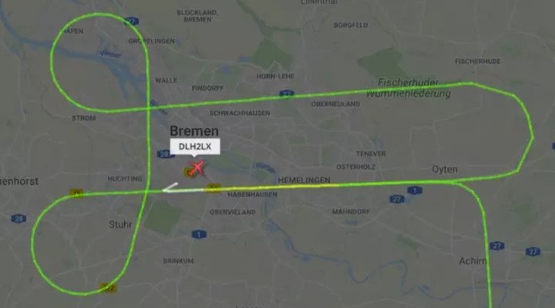 Путешествия: Пилот Lufthansa в ожидании посадки нарисовал самолетом форму мужского полового органа