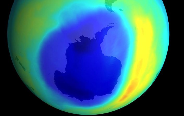 В мире: Над Арктикой наконец исчезла самая большая в истории озоновая дыра