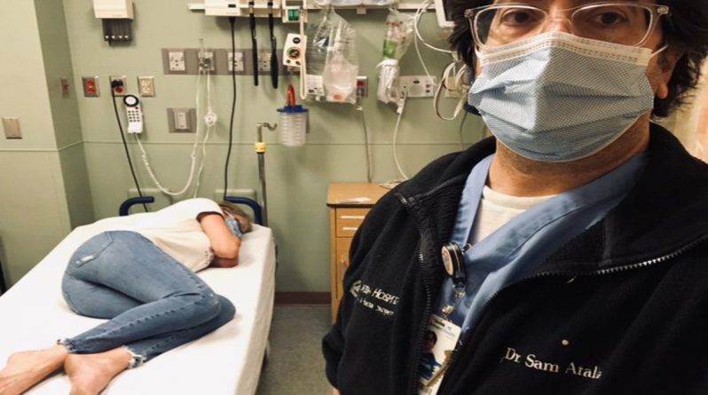 Здоровье: Врач поделился печальным селфи с женой, заболевшей коронавирусом перед 21-й годовщиной их свадьбы
