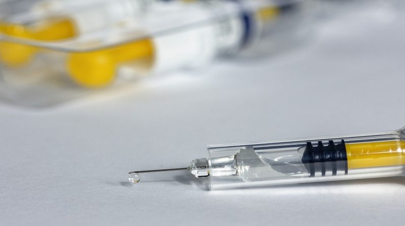Здоровье: Противники прививок меняют отношение к вакцинам из-за пандемии коронавируса
