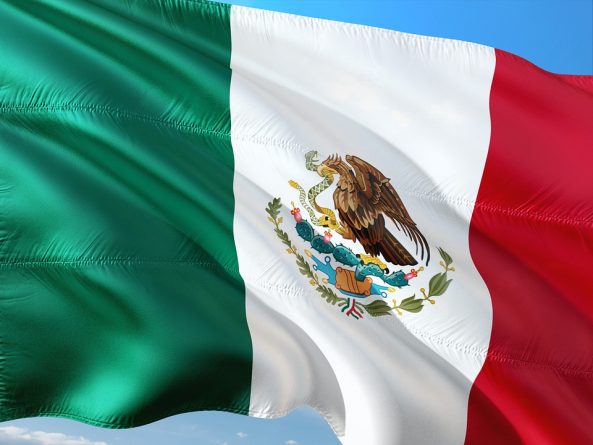 В мире: Президент Мексики призвал картели сконцентрироваться на прекращении преступлений, а не на помощи во время пандемии