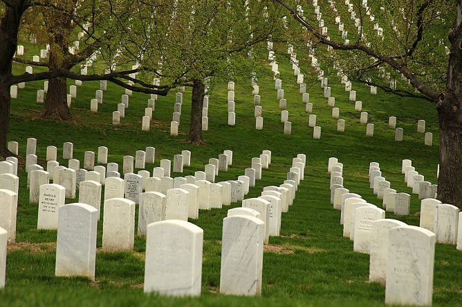Локальные новости: В Нью-Джерси умерших от COVID-19 больше, чем погибших в результате трех войн