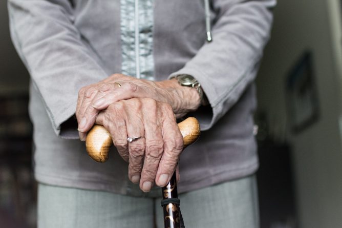 Здоровье: 107-летняя голландка считается самой пожилой пациенткой в мире, поборовшей коронавирус