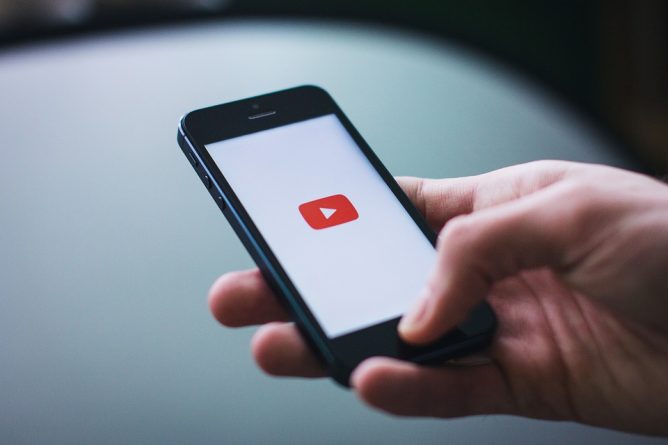 Локальные новости: YouTube начал блокировать контент, который противоречит рекомендациям ВОЗ