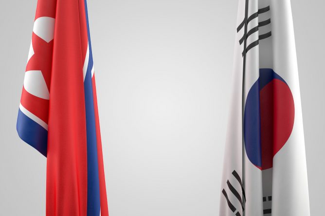 Политика: Произошла перестрелка между войсками Северной и Южной Кореи