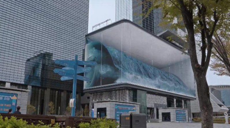 В мире: Шторм на стене - фасад здания в Сеуле украсила огромная виртуальная волна