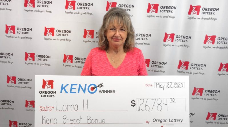 Досуг: Женщина приобрела лотерейный билет на деньги от продажи масок и выиграла $126 тысяч