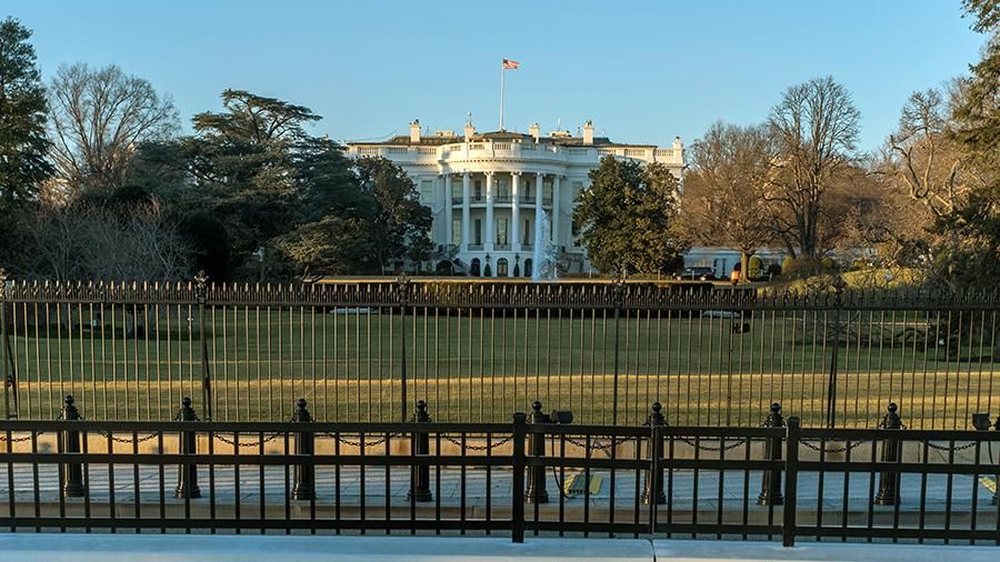 Мелания Трамп обновит Розовый сад перед Белым домом