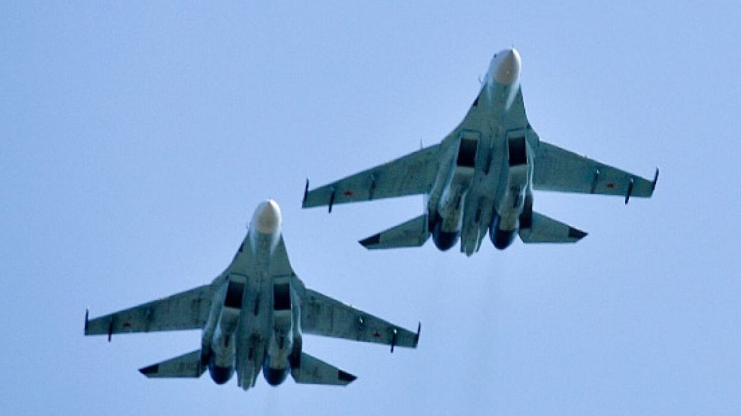 Су-27 поднимался на перехват двух самолетов-разведчиков США у границ РФ
