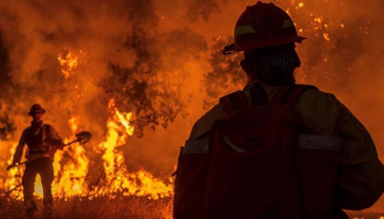 Локальные новости: Лесные пожары в Калифорнии: тысячи людей эвакуированы, десятки зданий уничтожены