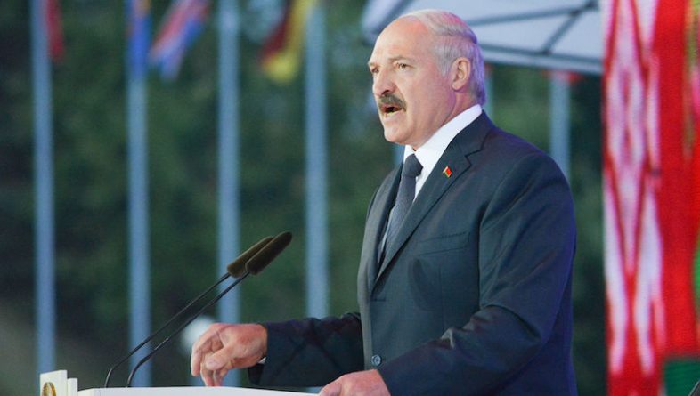 Политика: Президент Беларуси Лукашенко: «Новых выборов не будет, пока вы меня не убьете»