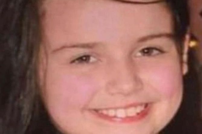 Происшествия: Родителей обвиняют в убийстве 12-летней дочери, умершей от сердечного приступа из-за укусов вшей
