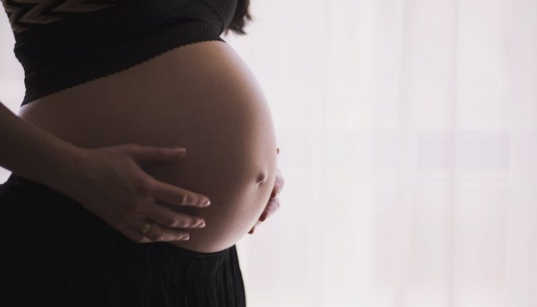 Локальные новости: Беременная остановилась у избирательного участка и проголосовала, прежде чем рожать