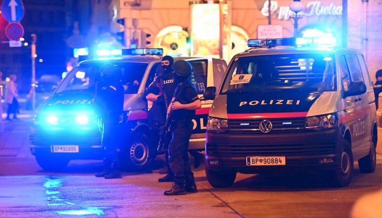 Происшествия: Австрийская полиция произвела новые аресты в связи с терактом в Вене
