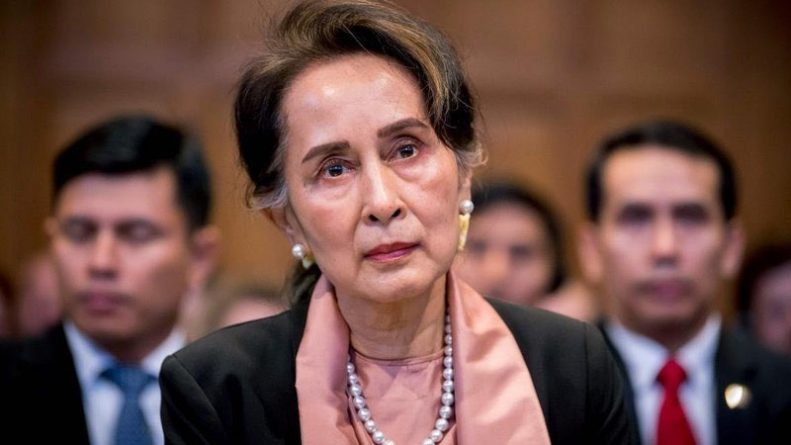 Политика: В Мьянме произошел военный переворот. Что нужно знать?