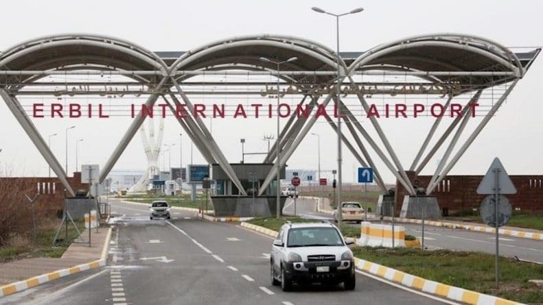 Происшествия: Власти Ирака сообщили о ракетных ударах у аэропорта возле базы США