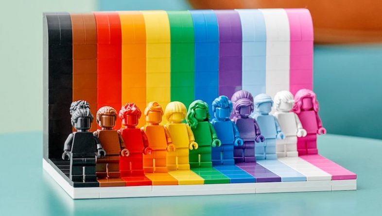 Полезное: LEGO выпустят ЛГБТИК-конструктор под названием «Все прекрасны»