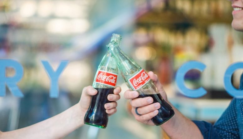 Политика: В Северной Каролине запретили аппараты Coca-Cola из-за критики компанией новых законов о голосовании
