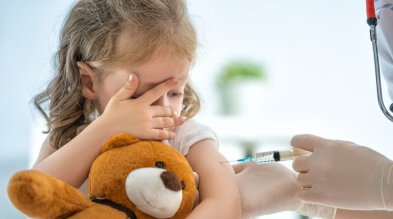 Здоровье: В США уже в марте могут начать вакцинацию детей до 5 лет от COVID-19