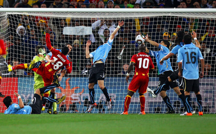 Спорт: Исторический успех Уругвая на ЧМ 2010