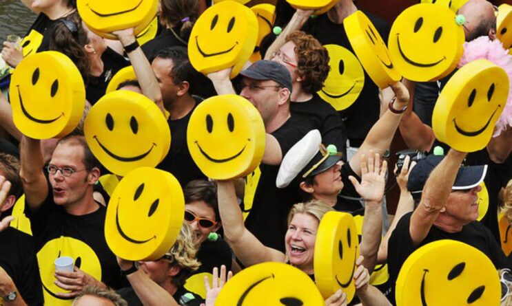 Общество: Страны, признанные самыми счастливыми в мире